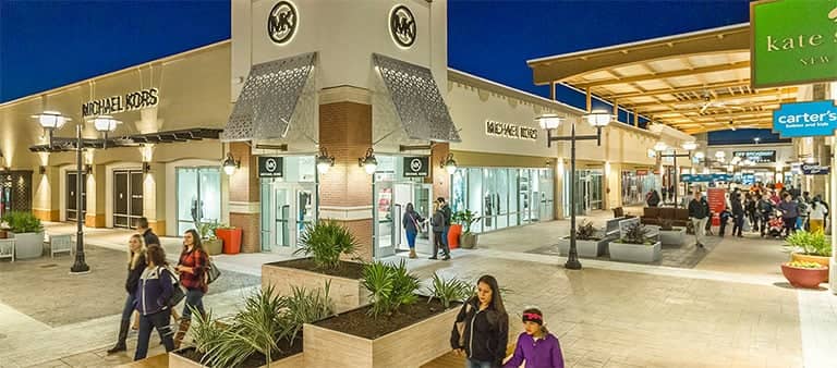 Tanger Outlets | Company | Leasing